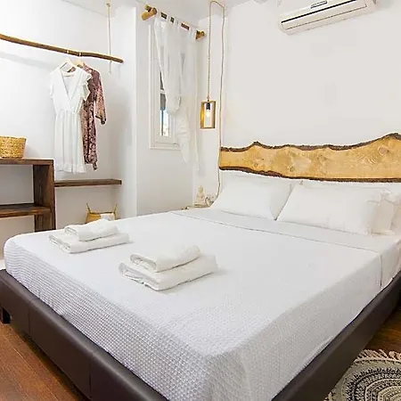 Whitelist Loft In Mykonos Town